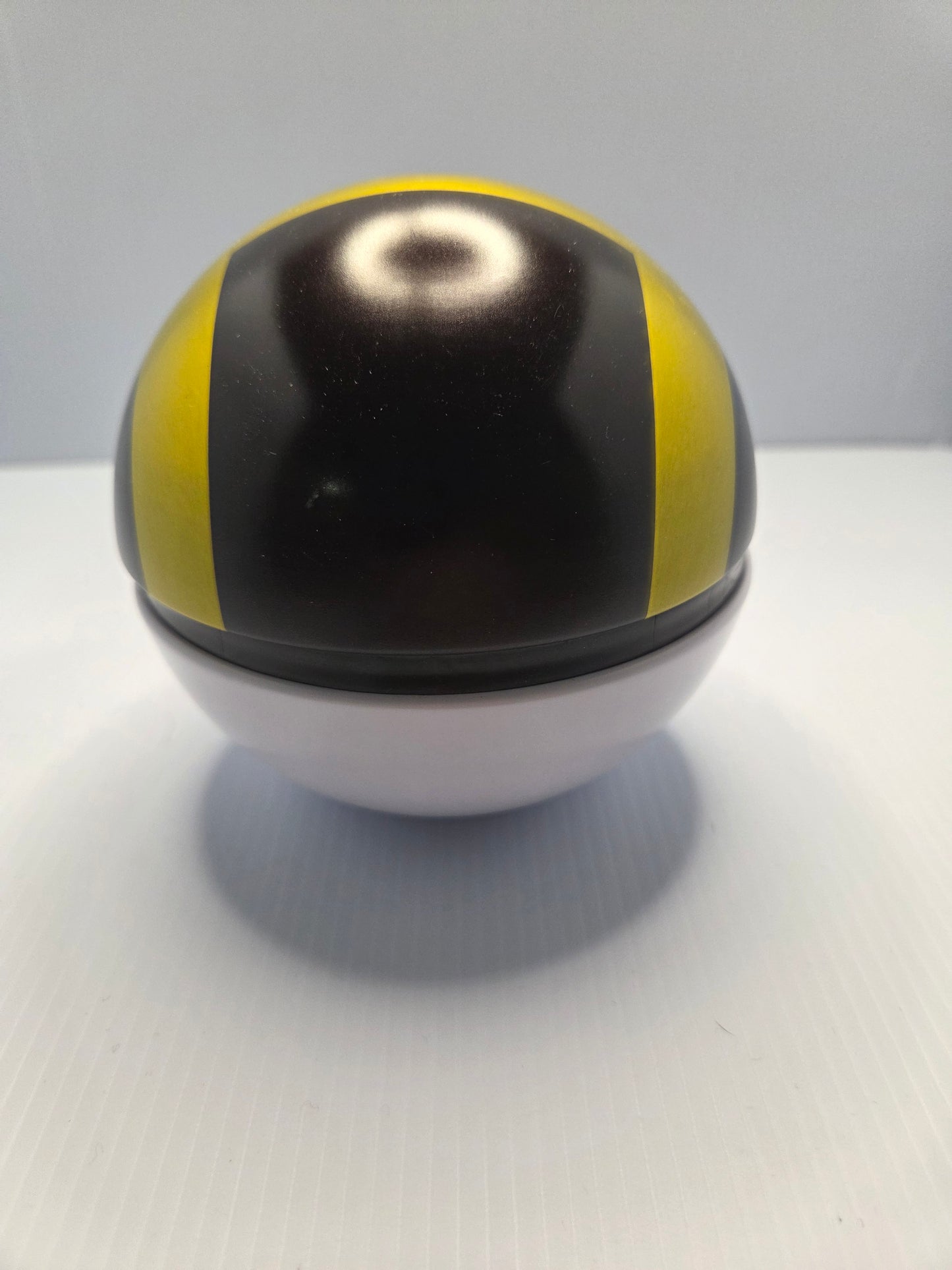 Pokémon Ultra Ball Tin-EMPTY