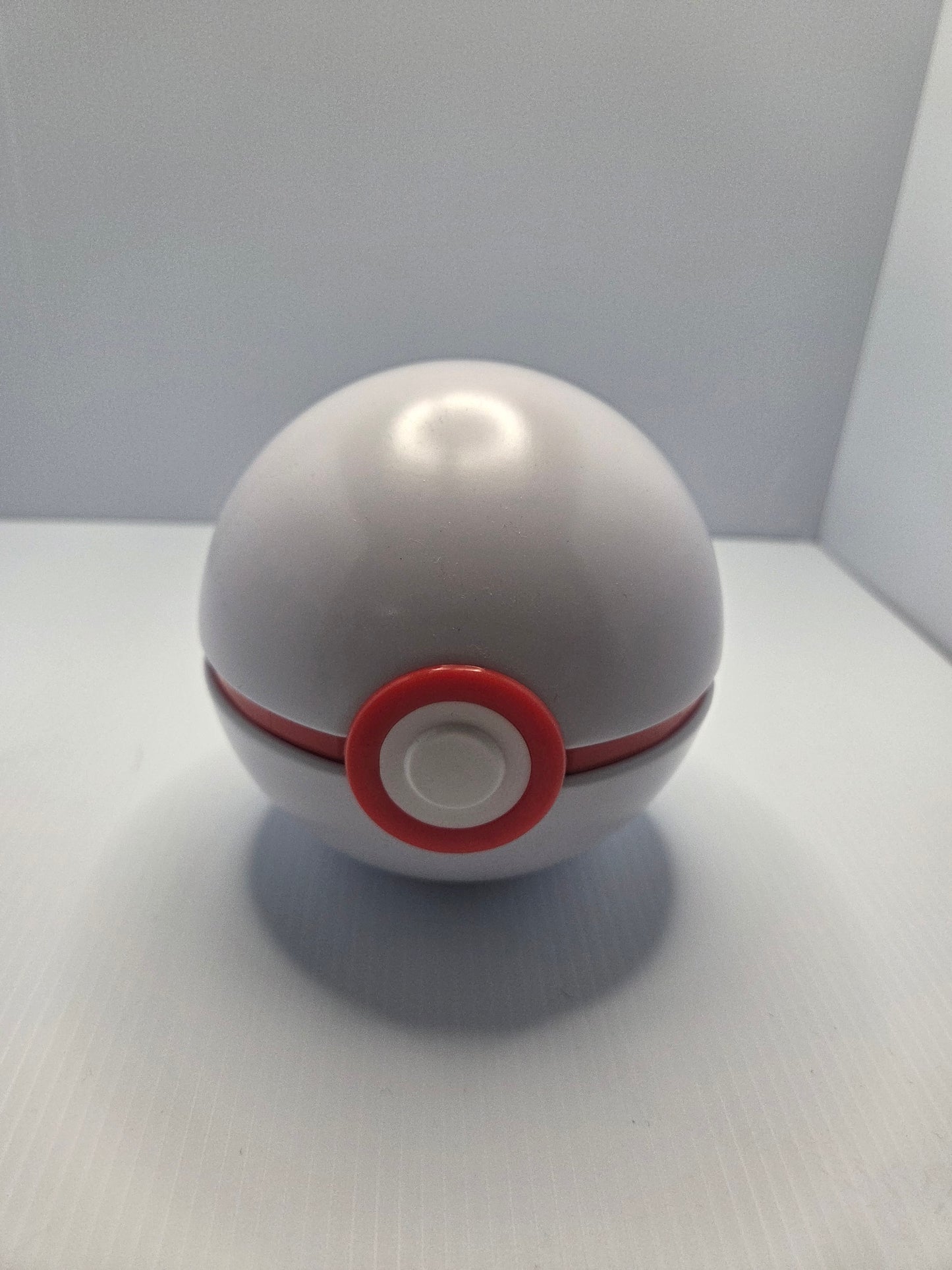Pokémon Premier Ball Tin-EMPTY